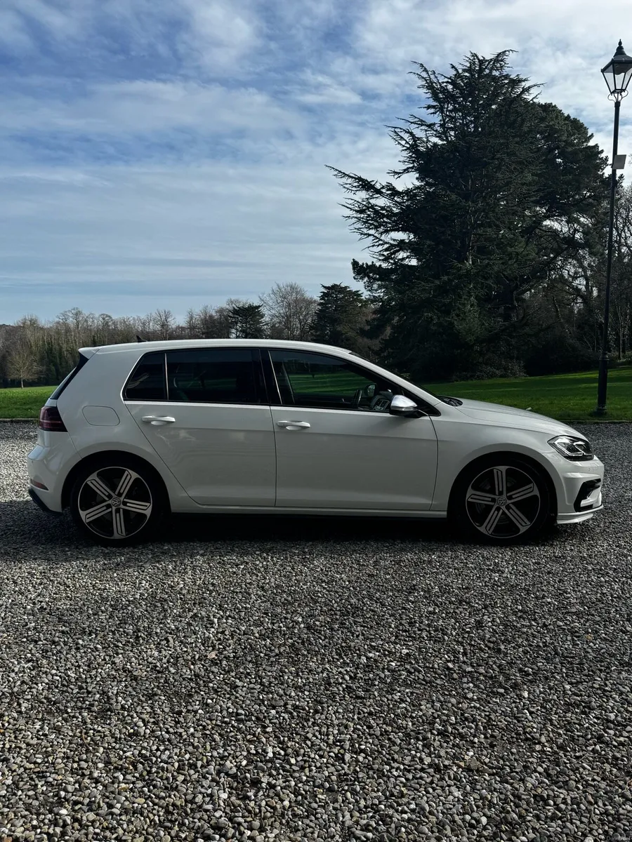 Volkswagen Golf R(DSG)(New NCT) - Image 3