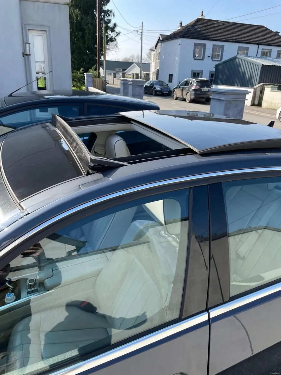 Mercedes-Benz E-Class 2016 - Image 1