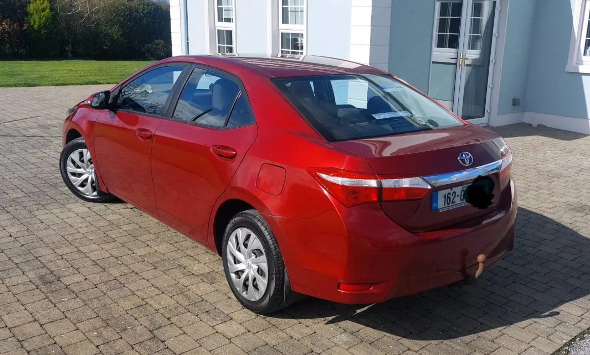 Toyota Corolla - Image 4