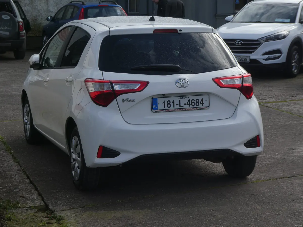 Toyota Vitz 2018 - Image 3