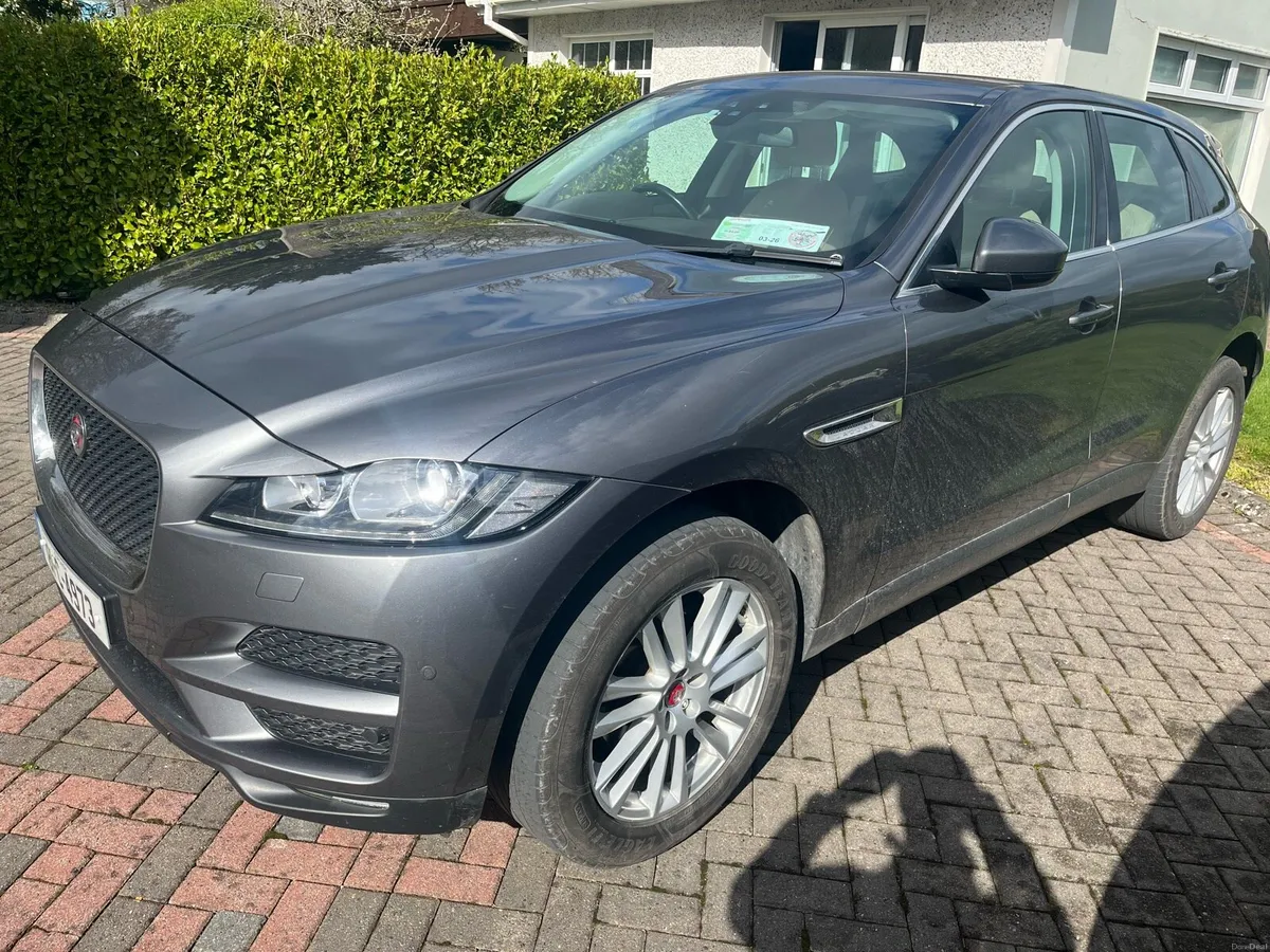 Jaguar F-Pace - Image 2