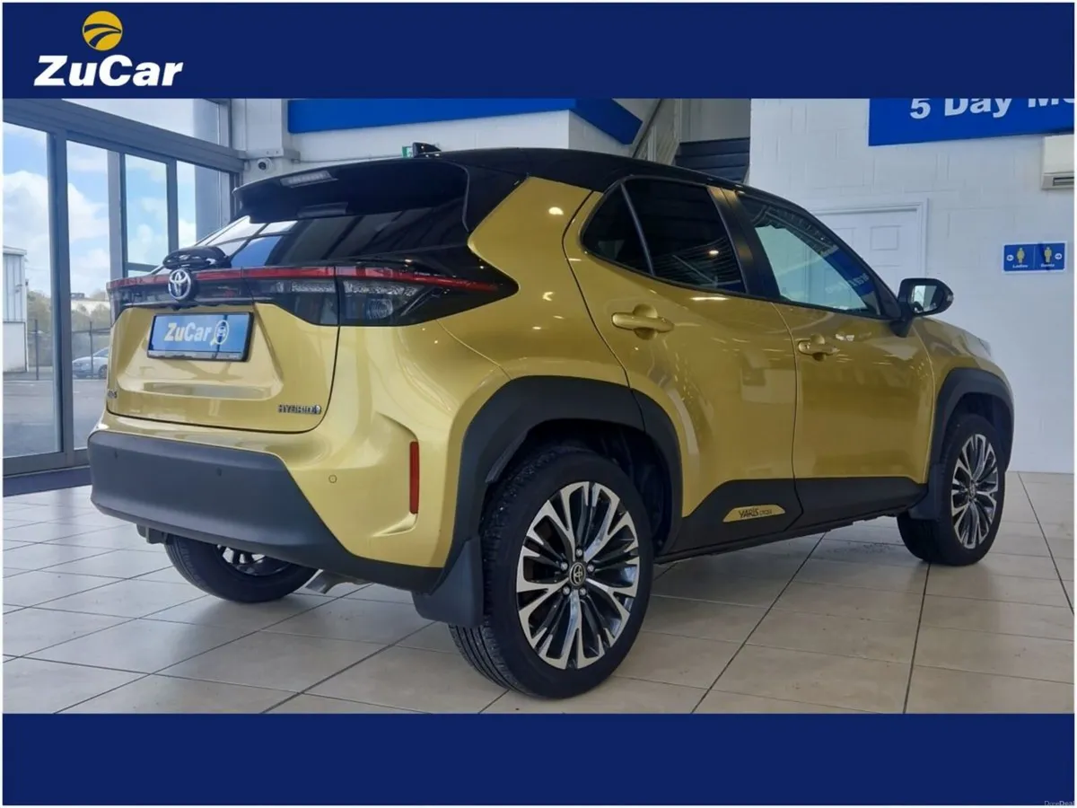 Toyota Yaris Cross 1.5 Hybrid Sol - Image 3