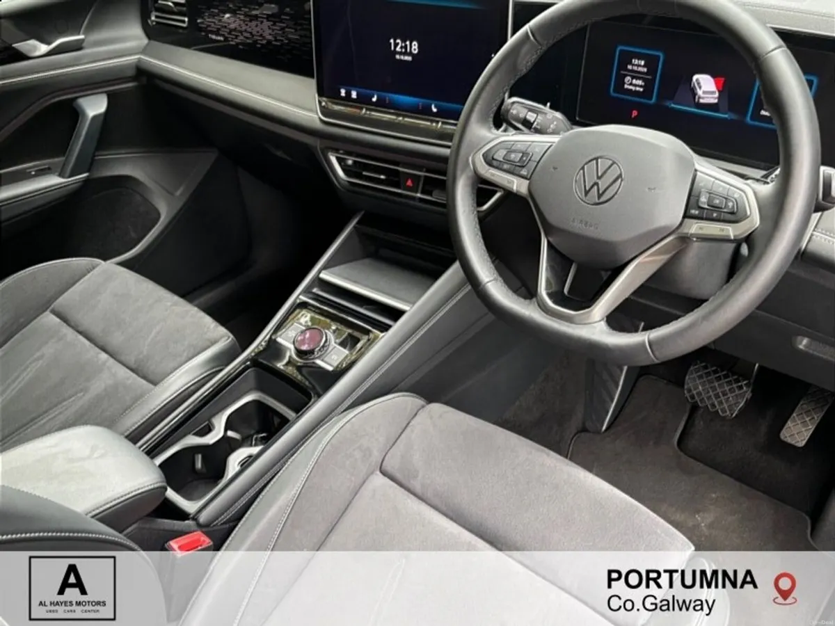 Volkswagen Tiguan AUTOMATIC ELEGANCE 2.0 TDI 150BH - Image 2