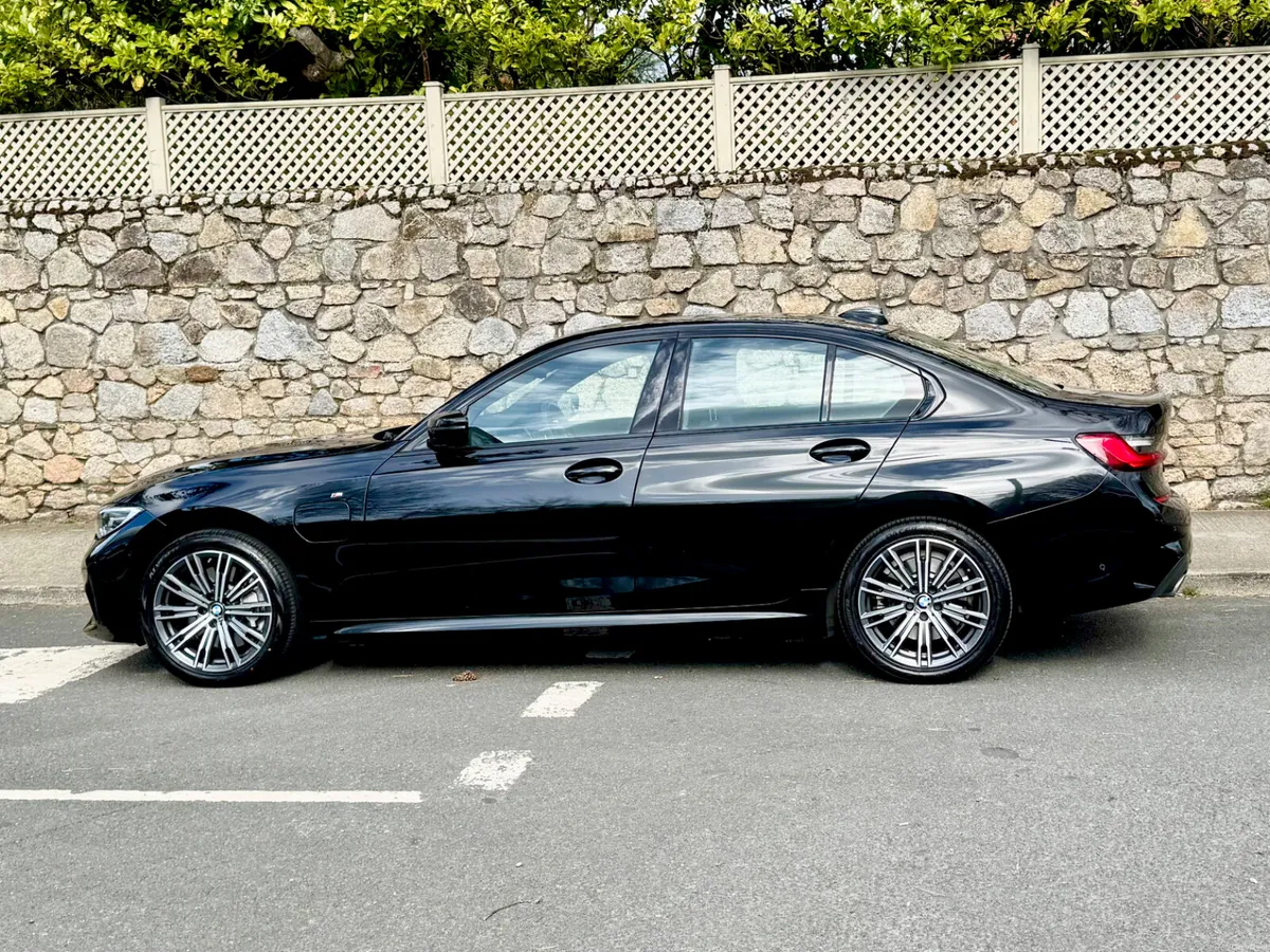 BMW 3-Series 2020!!! 330e M-SPORT!! LEATHER!! - Image 4