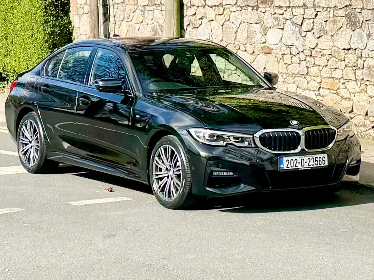 BMW 3-Series 2020!!! 330e M-SPORT!! LEATHER!! - Image 2
