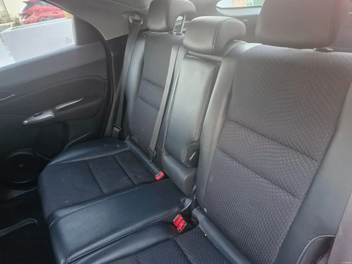 Honda Civic 2010 - Image 3