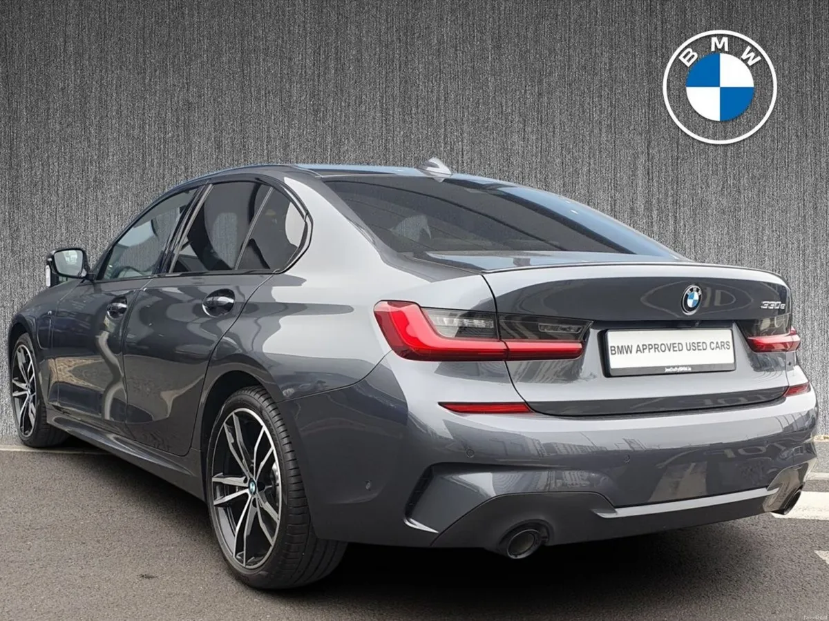BMW 3-Series 330e M Sport Saloon - Image 3