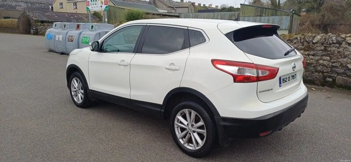 2015 Nissan Qashqai - Image 3