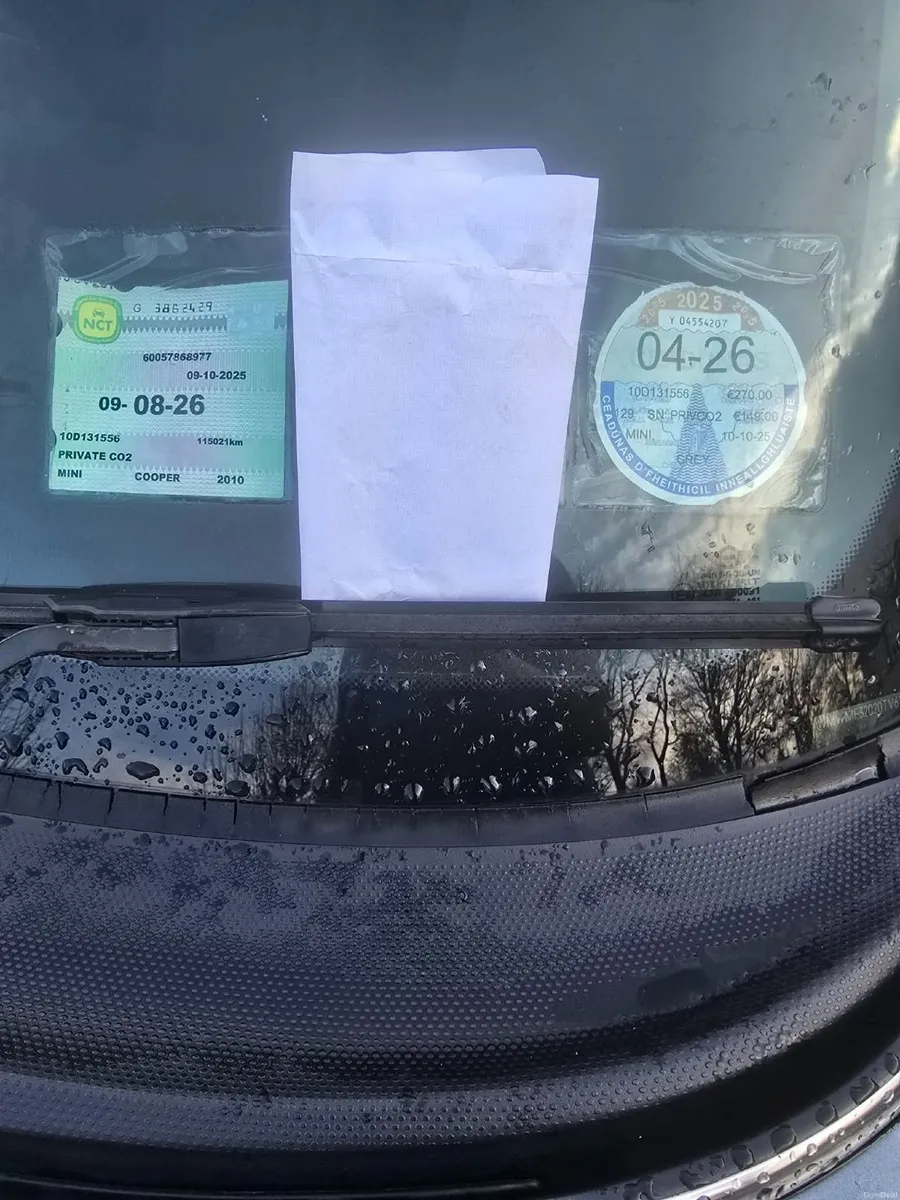 Mini Cooper 2010 - Image 4