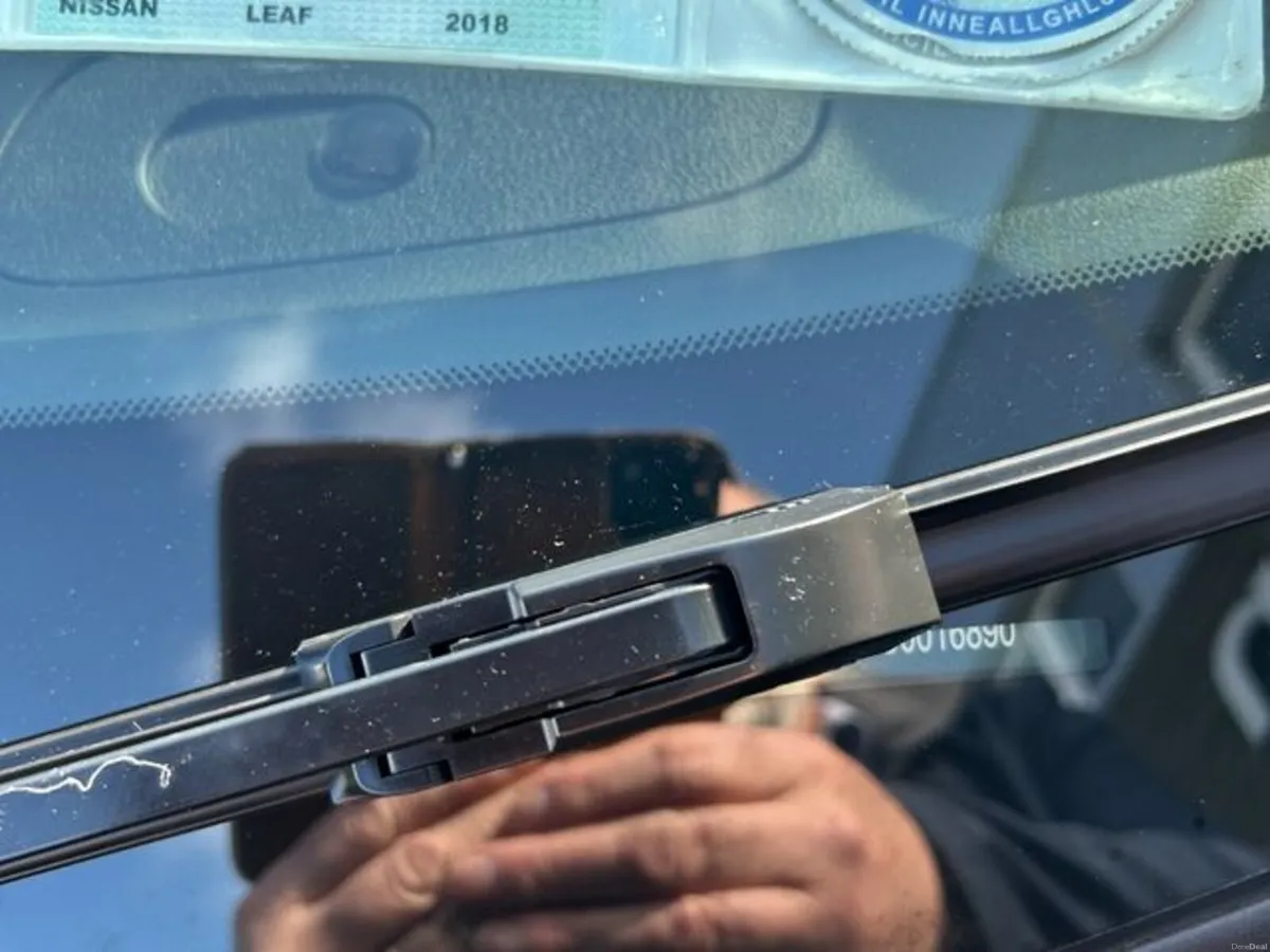 Nissan Leaf 40k EV SVE 40KW 18 4DR Auto - Image 4