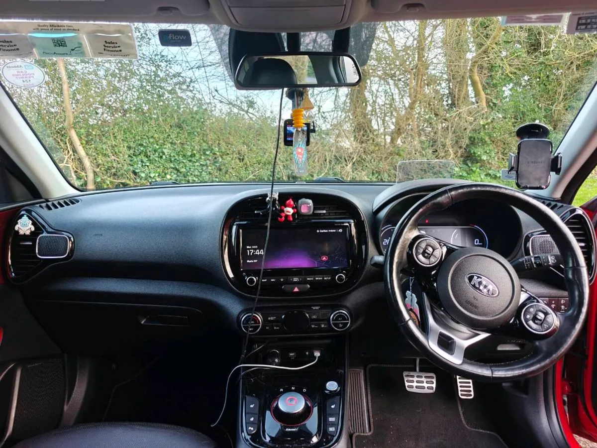 2019 Kia Soul 64kWh - Image 4