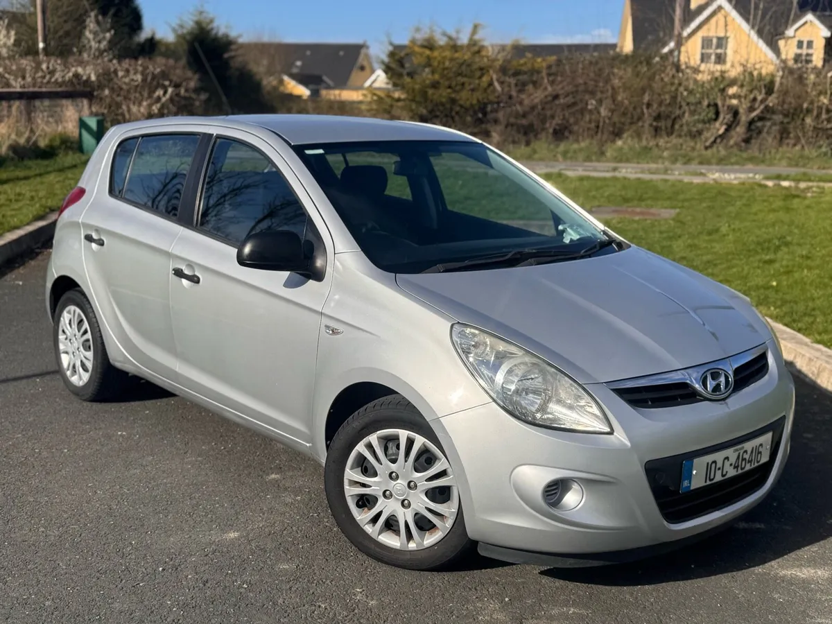 Hyundai i20 2010 1.2 petrol - Image 3