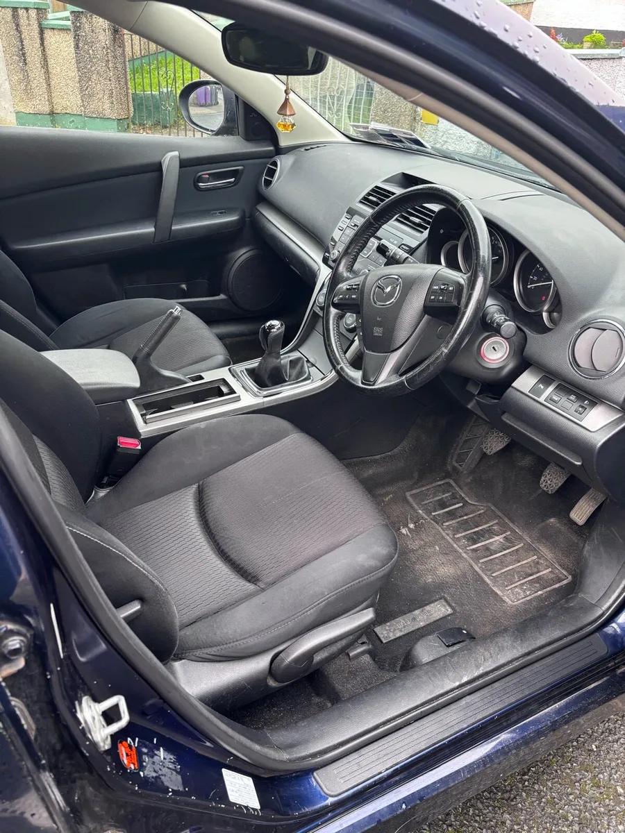 Mazda 6 ts2 2011 2.2 diesel Read the ad - Image 3