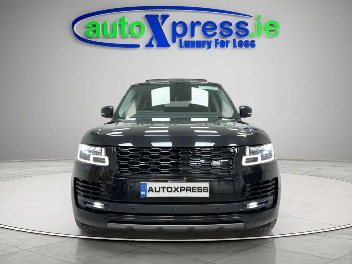 Land Rover Range Rover AUTOBIOGRAPHY, Massage Seat - Image 3