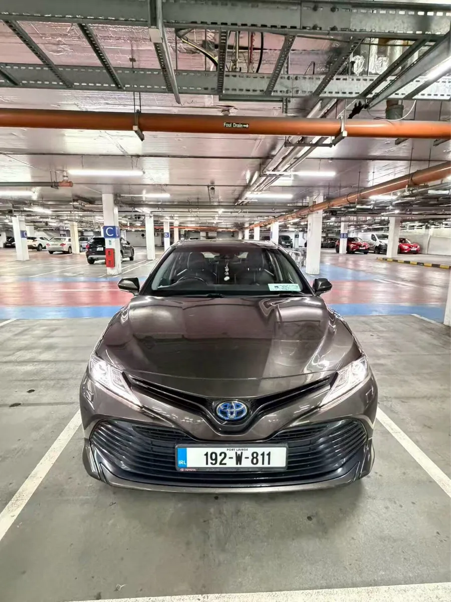 2019 Toyota Camry - Image 2