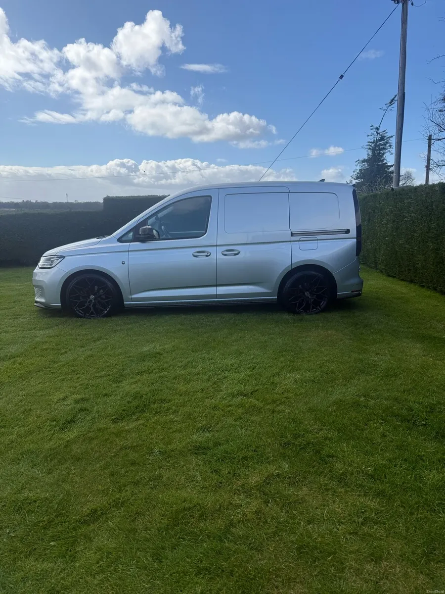 2021 VW Caddy 2.0 tdi - Image 2