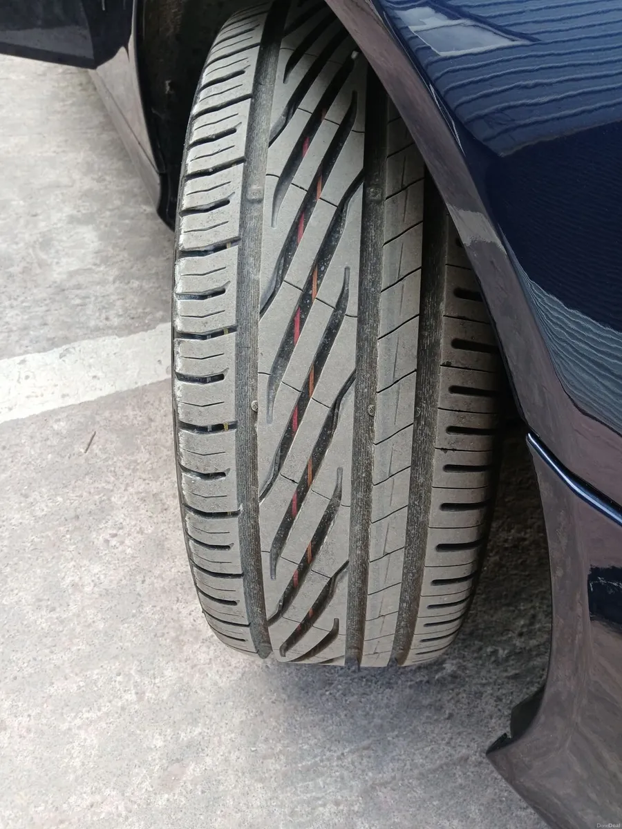 Mercedes-Benz CLK 2005 - Image 3