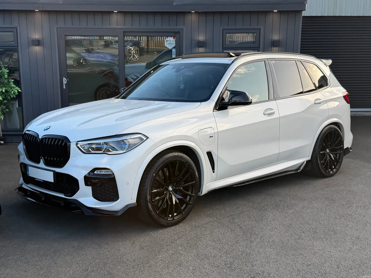 2021/211 BMW X5 45E MSPORT *MEGA SPEC* - Image 1