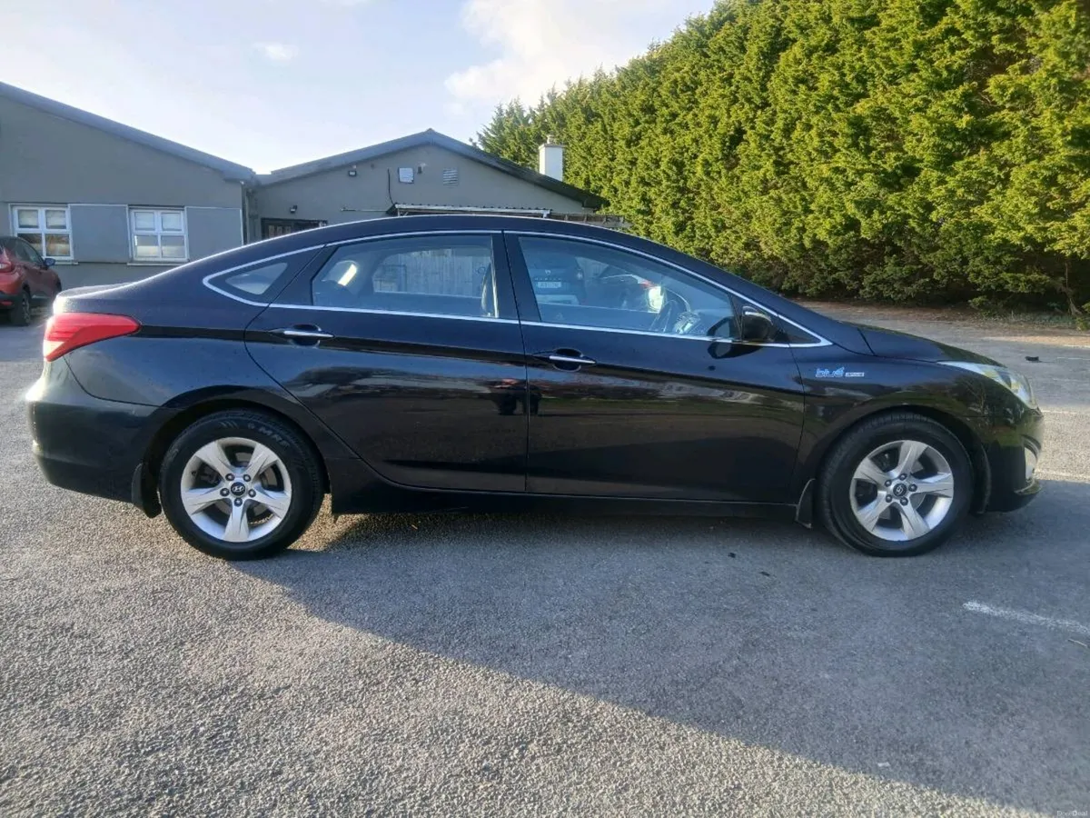 2012 Hyundai i40 !! New nct !! - Image 4