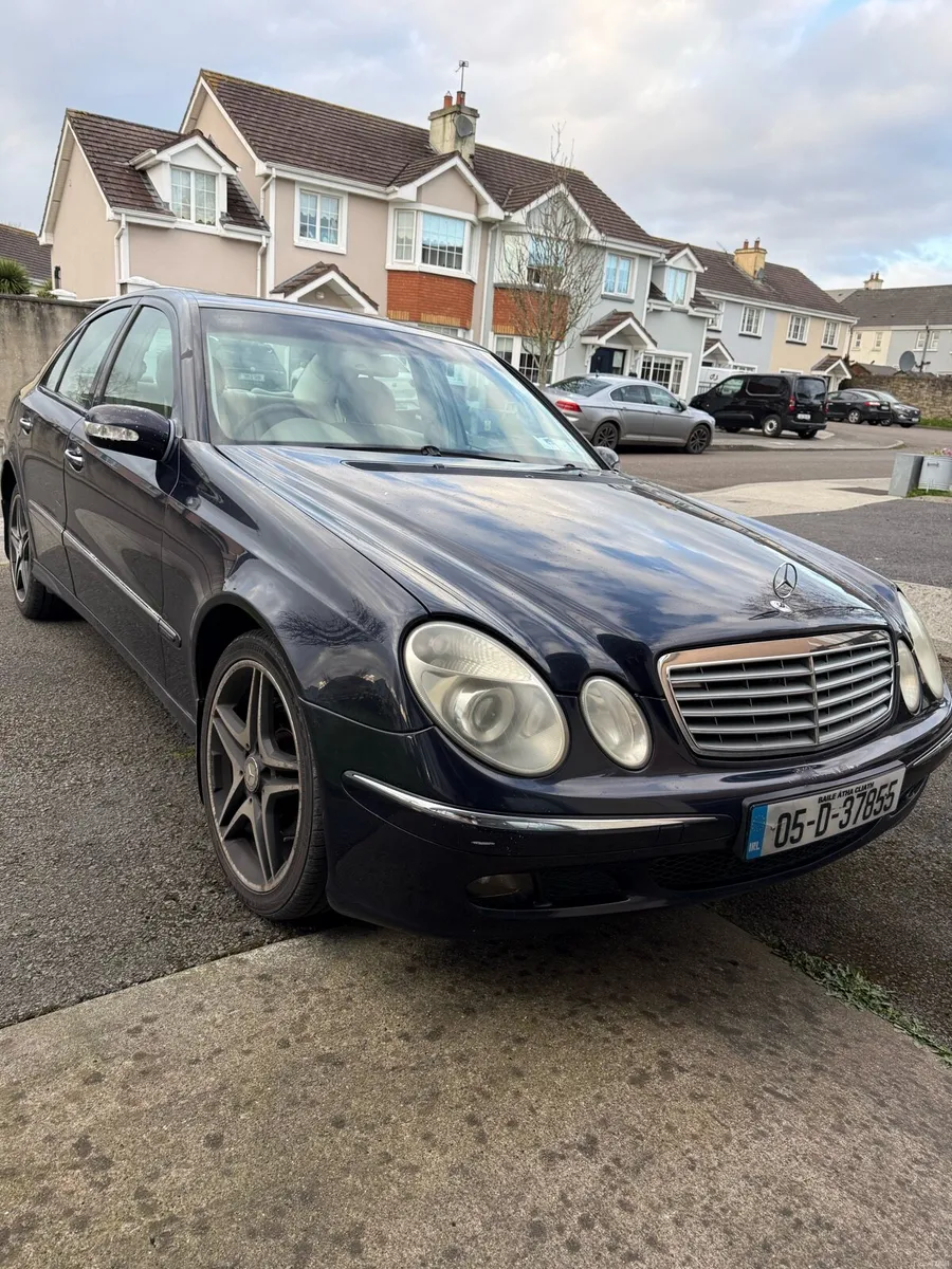 Mercedes Benz e200 1.8 kompressor - Image 1