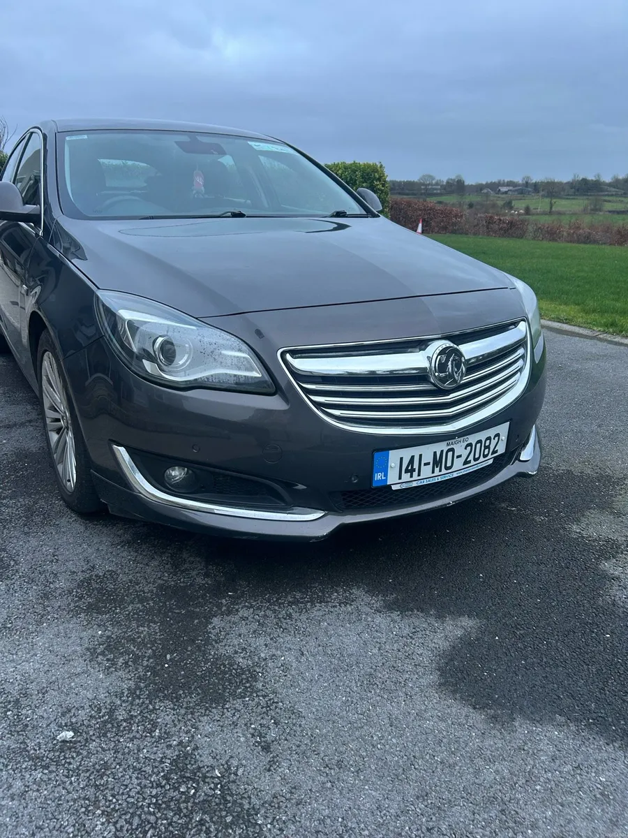 Vauxhall Insignia - Image 1