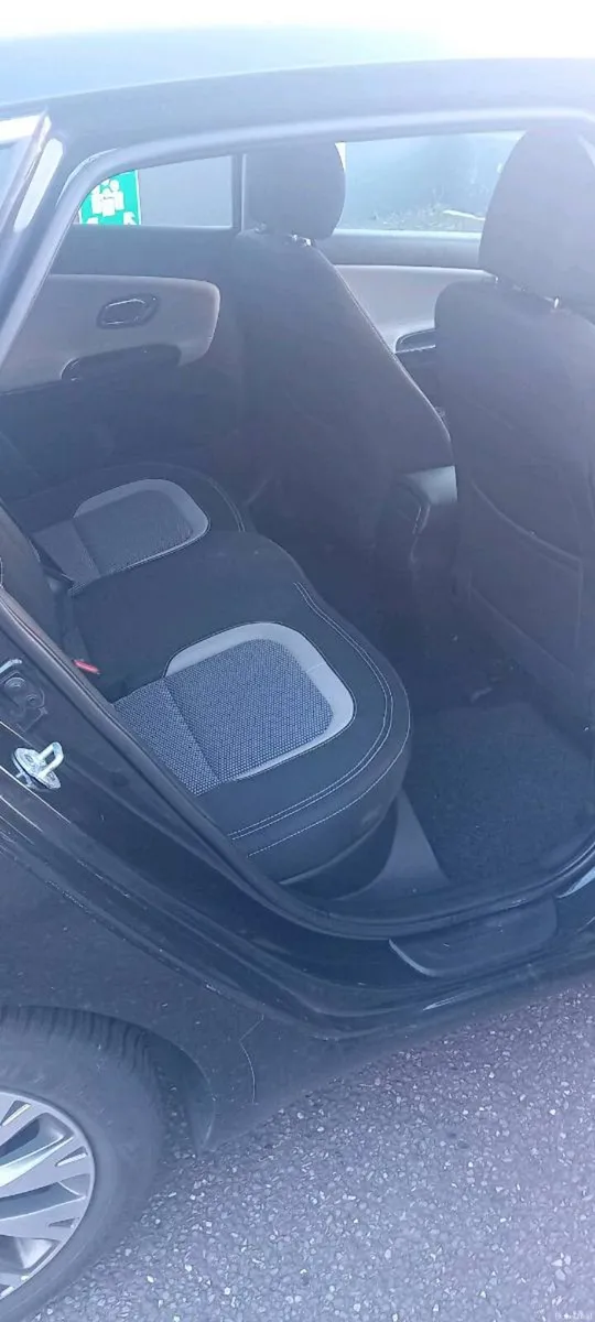 Kia ceed - Image 4