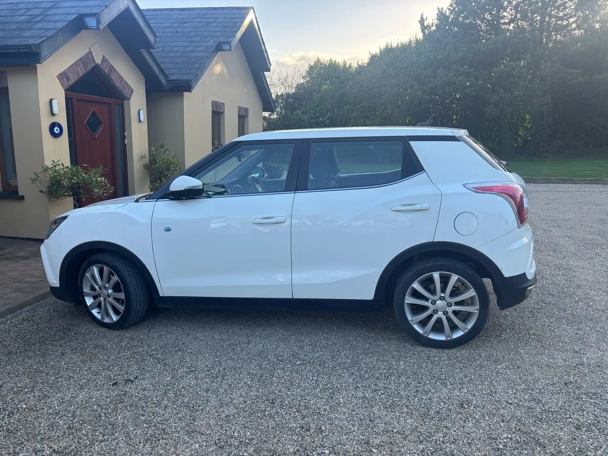 2020 Ssangyong Tivoli - Image 4