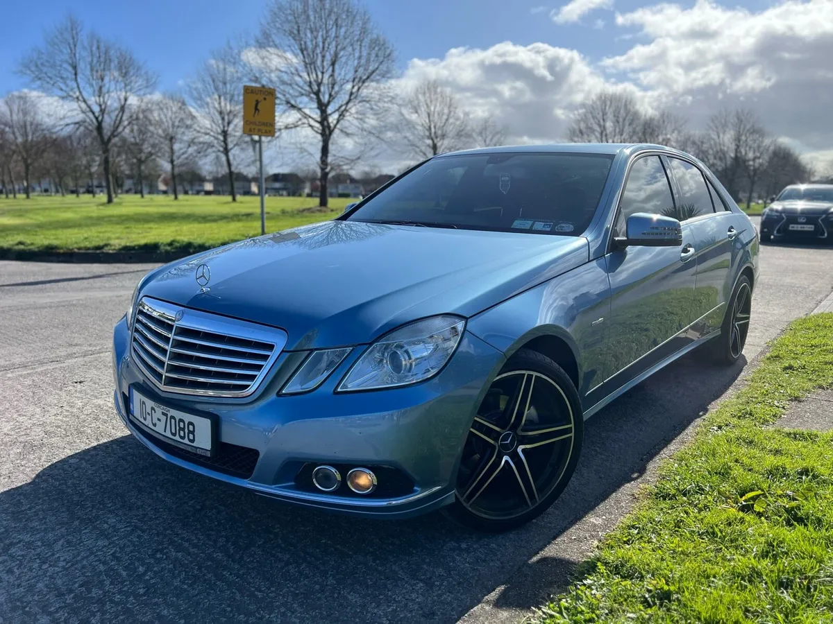 Mercedes Benz E200 CDI - Image 3