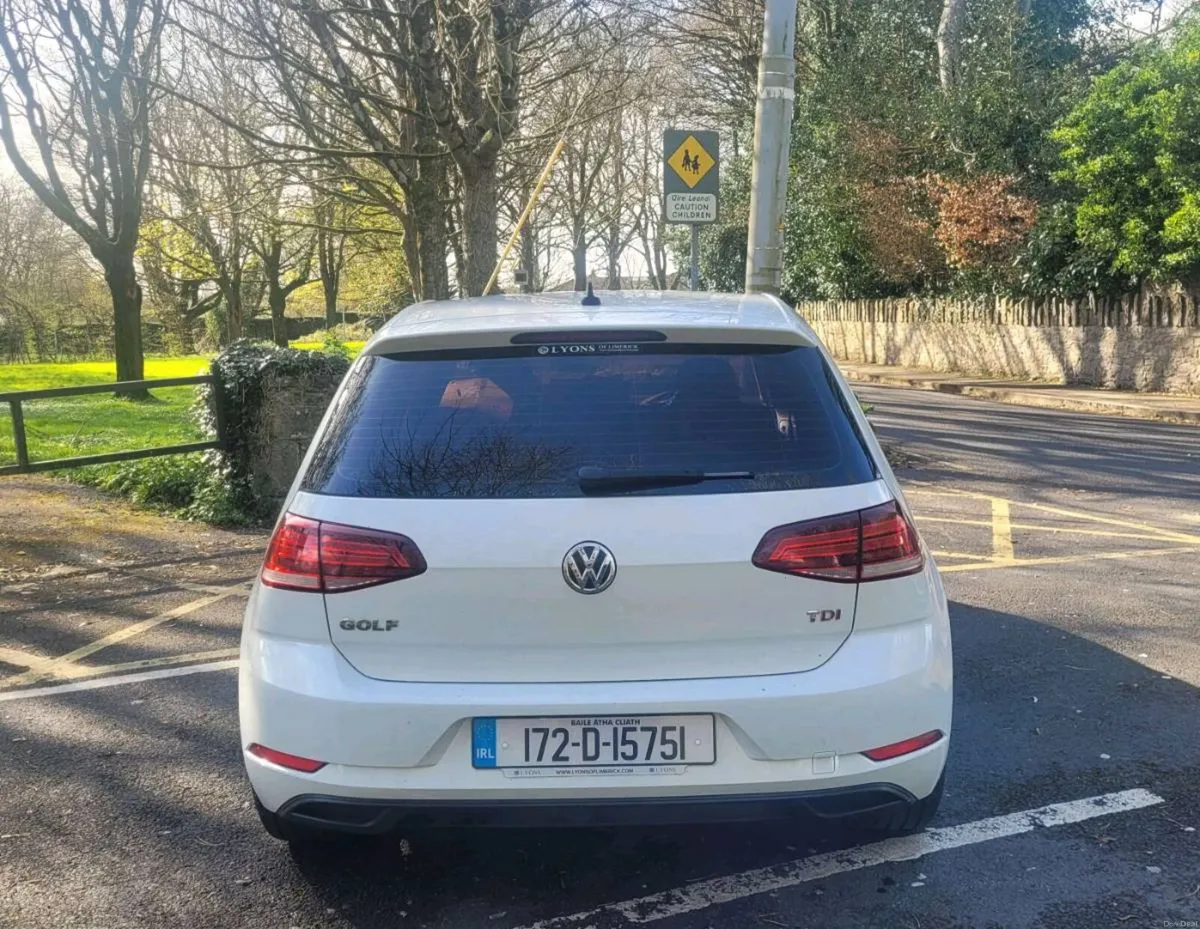 Volkswagen Golf 1.6 TDI 115 HP Trendline (3 Doors) - Image 3
