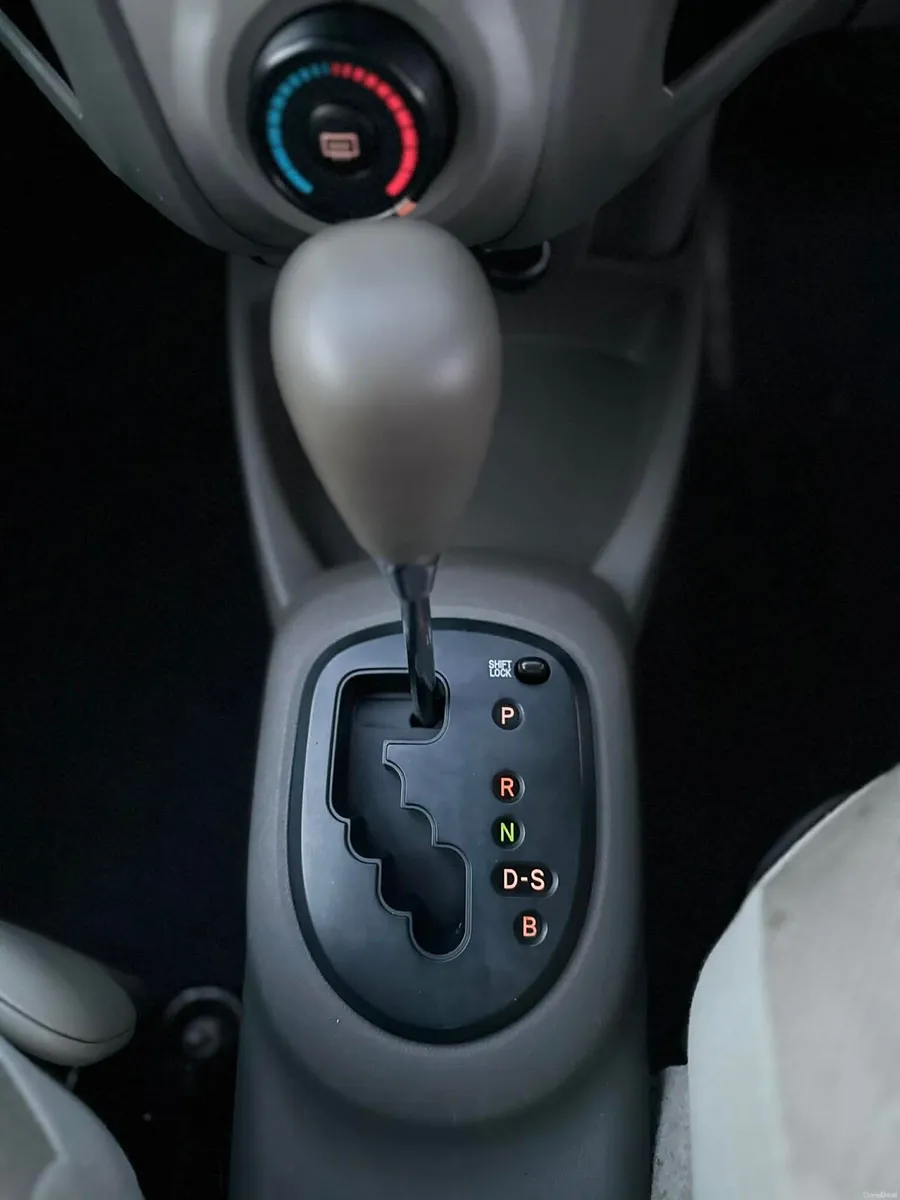 2008 TOYOTA VITZ AUTOMATIC NCT&TAX PRICE €3250 - Image 4