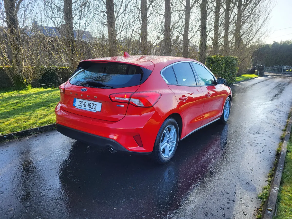 Ford Focus  TITANIUM 1.5 DIESEL - Image 3