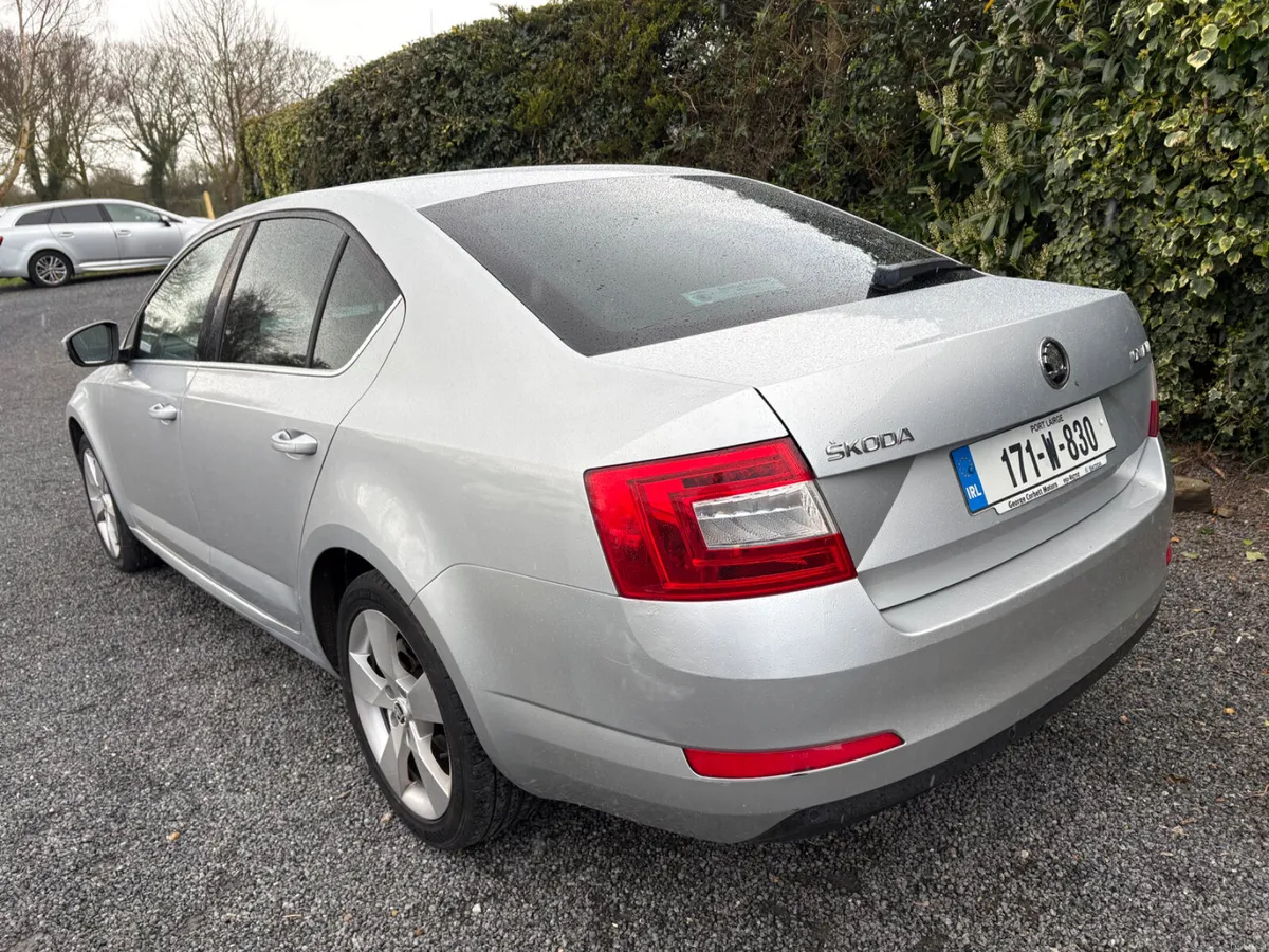 Skoda Octavia 2017 1.6 TDI - Image 4
