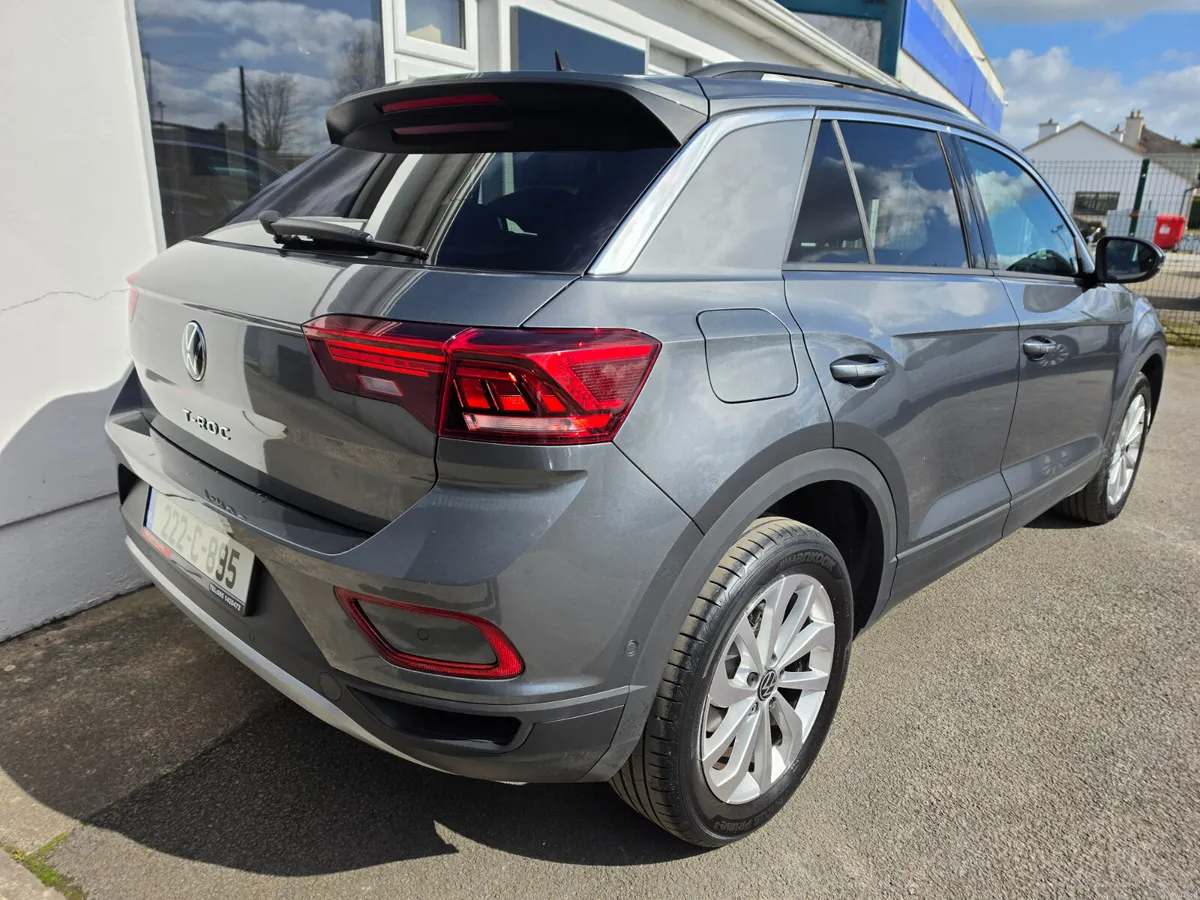 2022 Volkswagen T-Roc 2.0Tdi Life Manual - Image 3