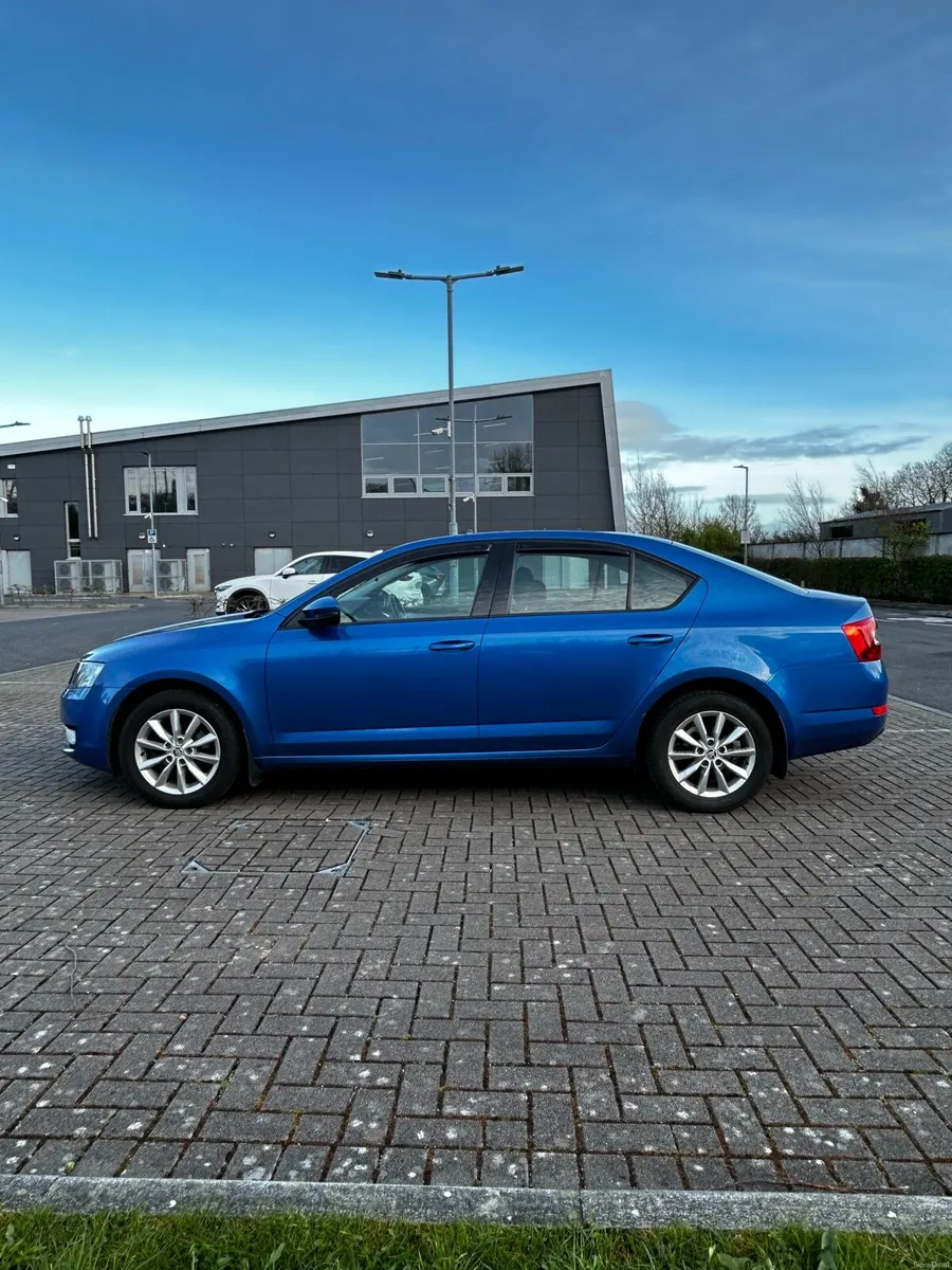 Skoda Octavia - Image 4