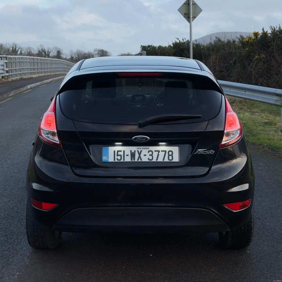 2015 Ford Fiesta (Titanium) - Image 4