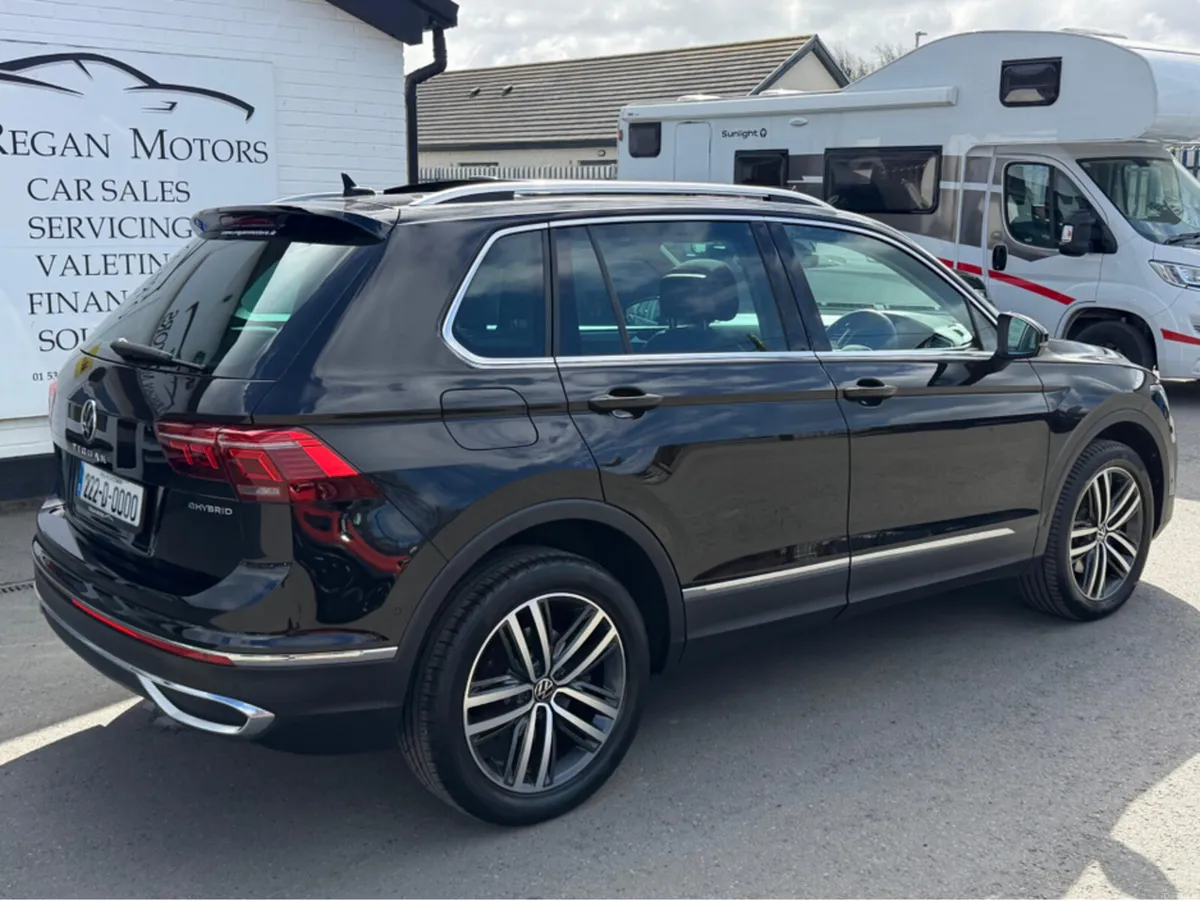 Volkswagen Tiguan (222) 1.4 PHEV ELEGANCE 242 BHP - Image 3