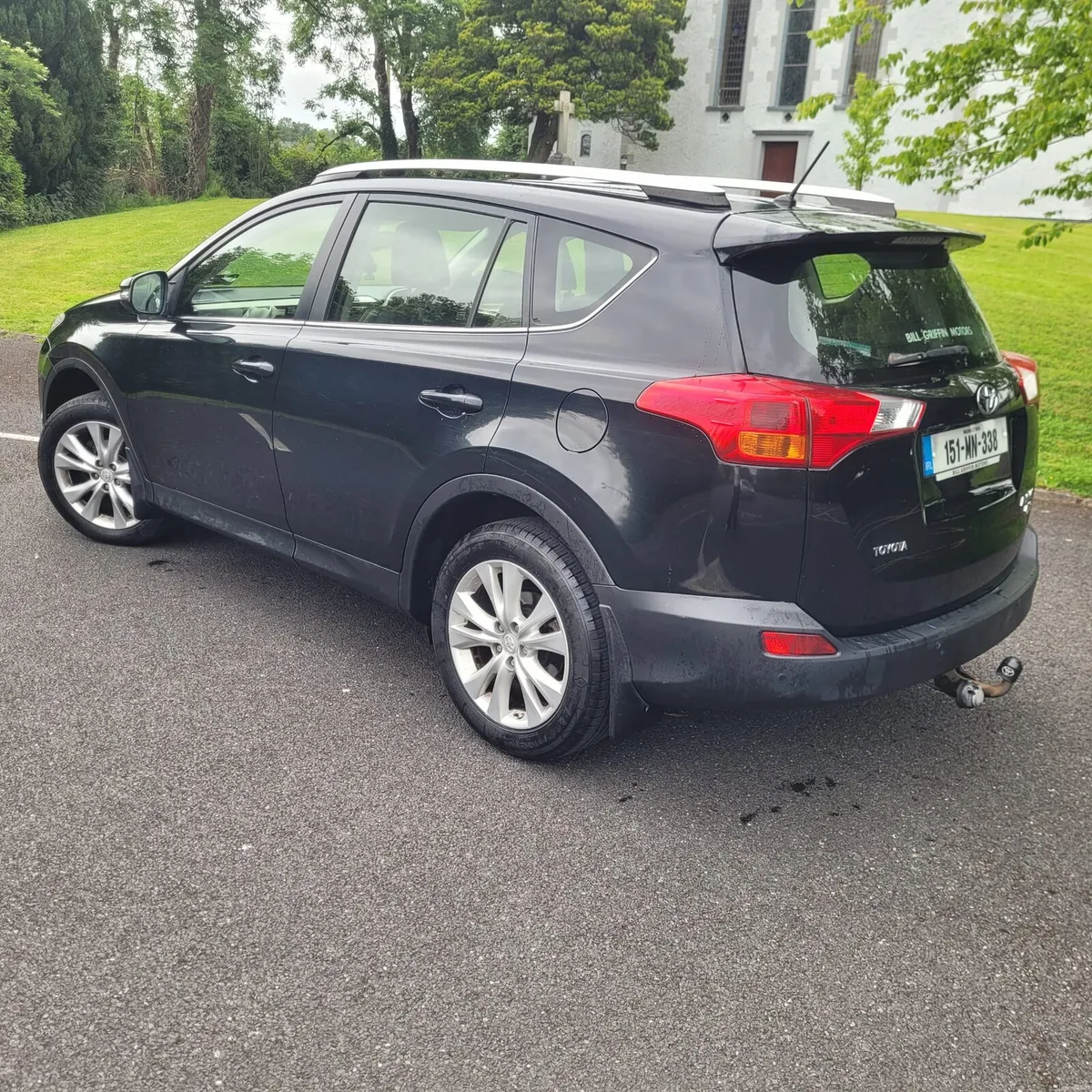 152 Toyota RAV4 D4D SOL  2.0 Diesel - LEATHER - Image 3