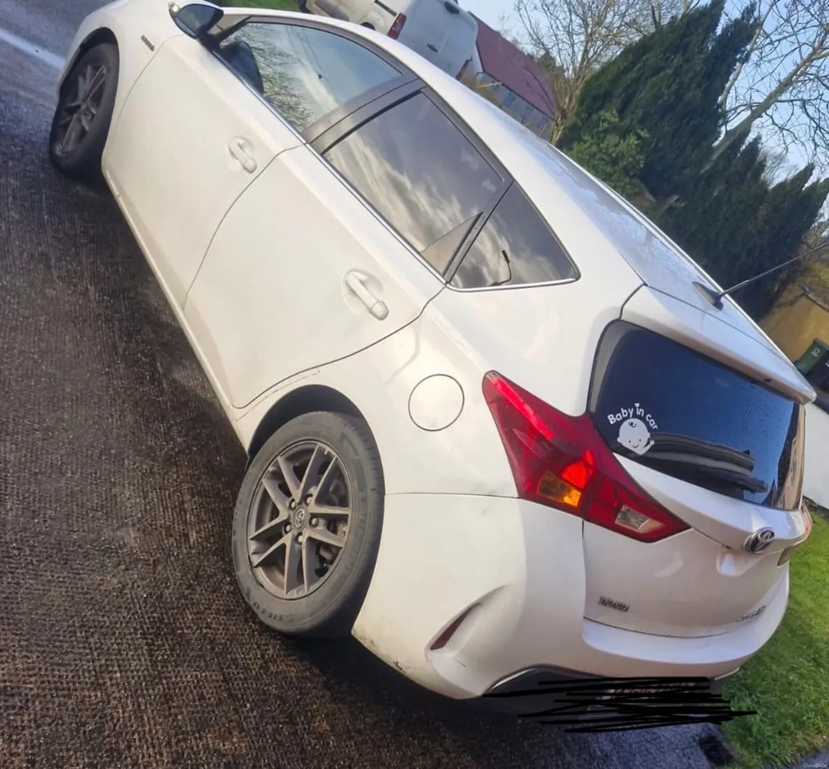Toyota Auris Self Charging Hybrid - Image 4