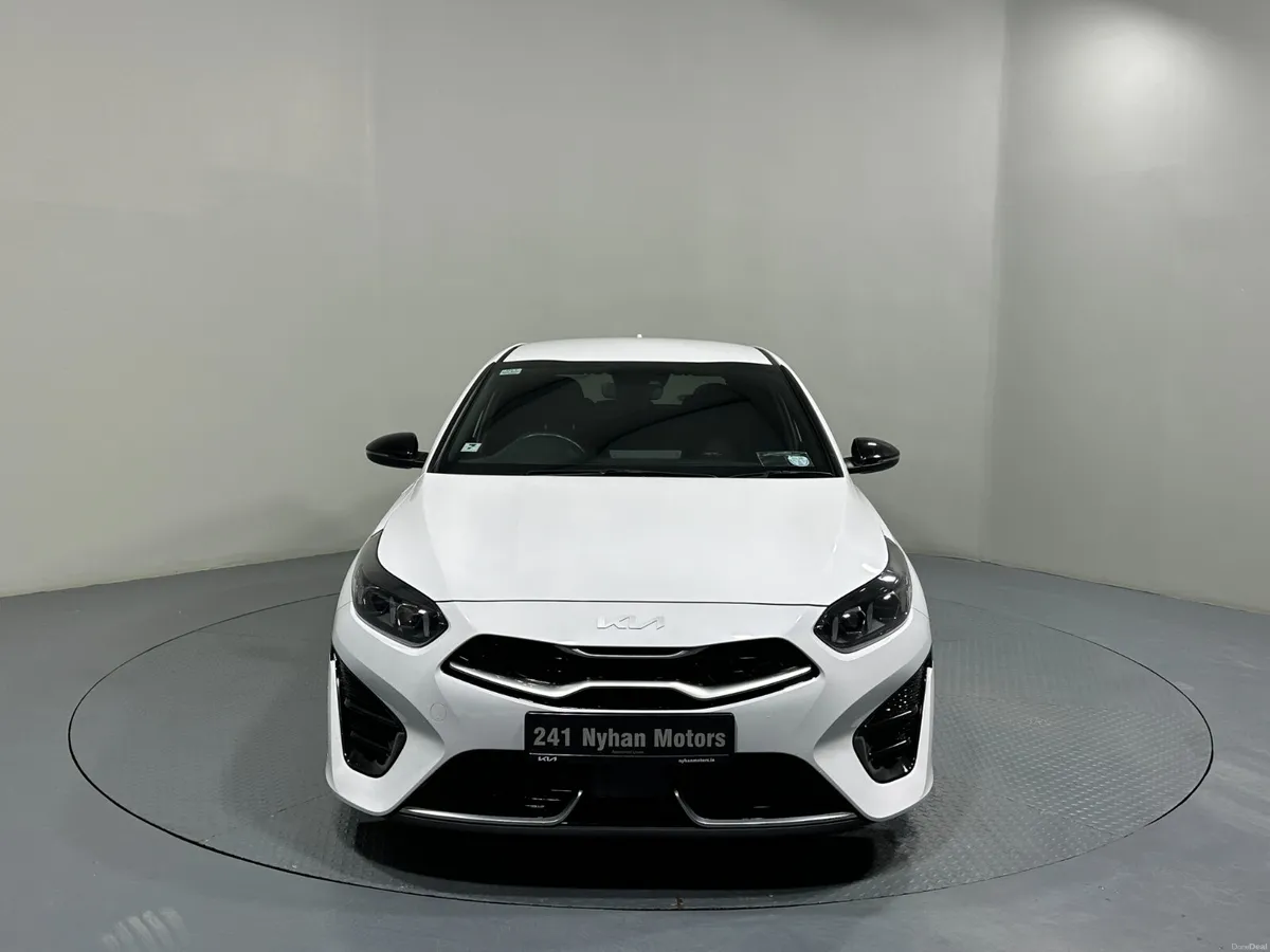 Kia Ceed GT Line 1.6 Diesel 241 - Image 2