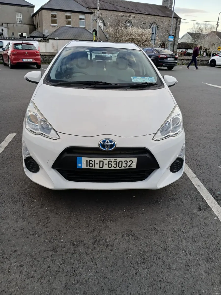 TOYOTA AQUA 2016 AUTO HYBRID LOW MILEAGE 88K - Image 1