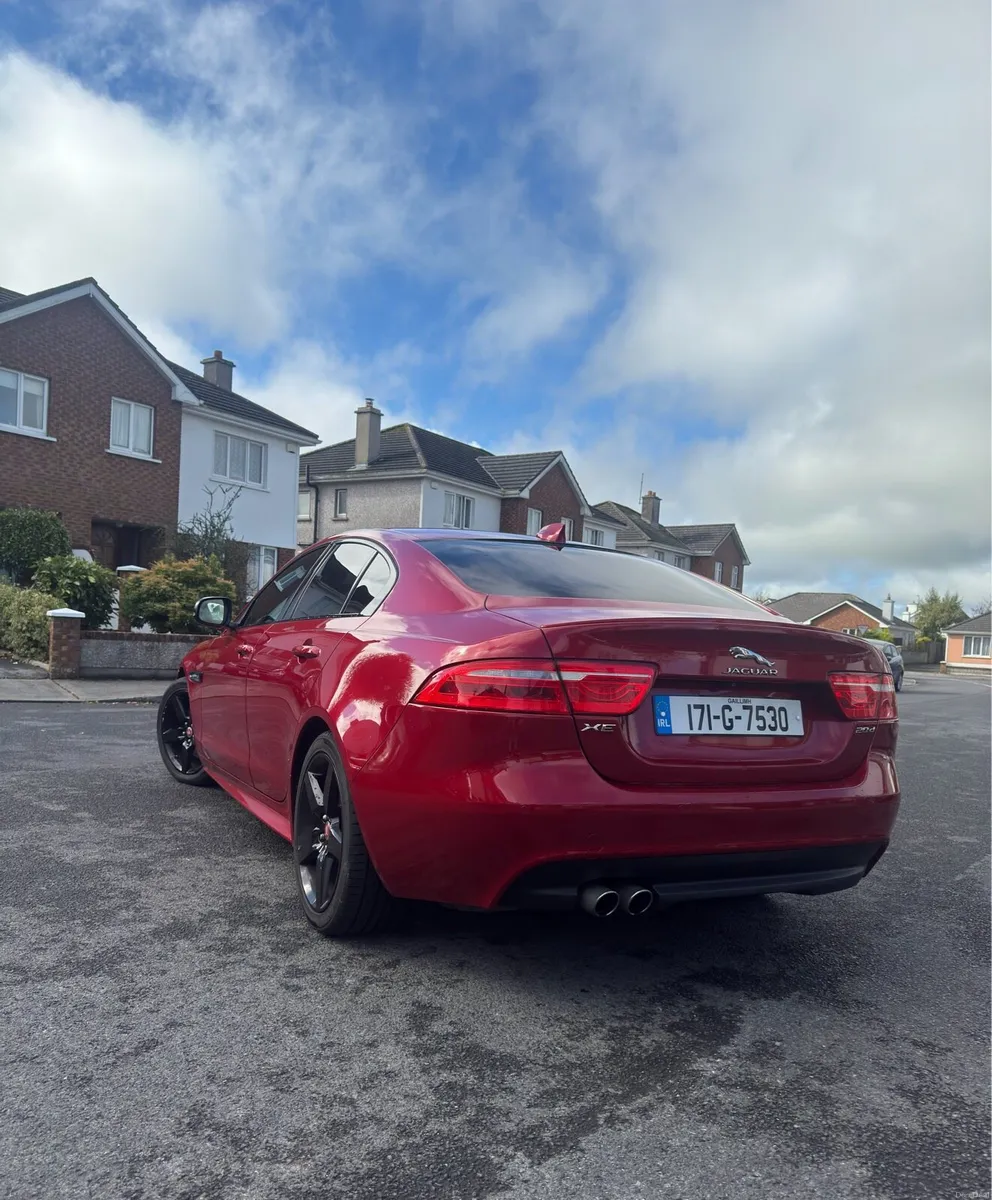 Jaguar Xe R-Sport - Image 3