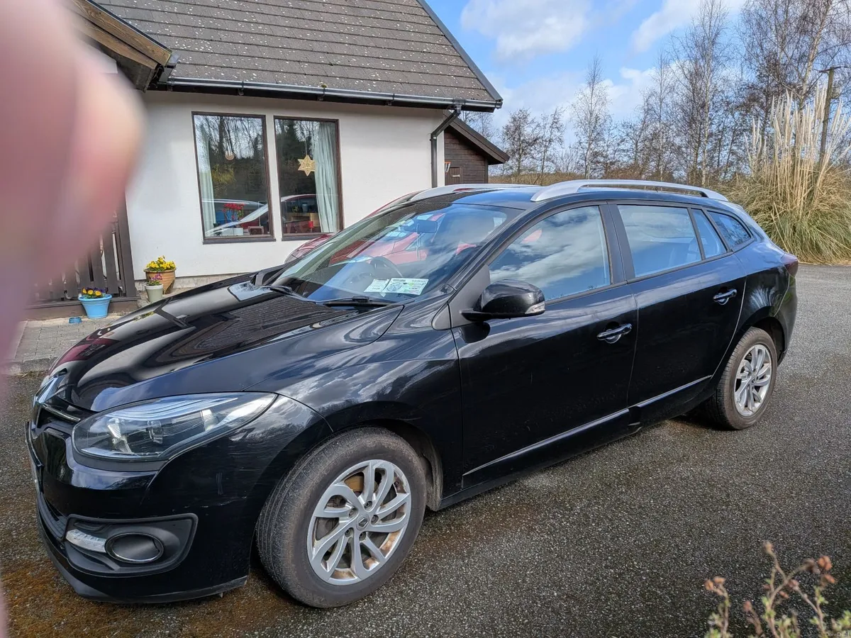 Renault Megane 2015 - Image 2