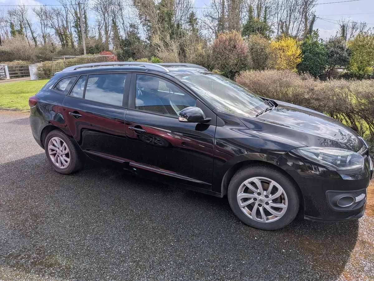 Renault Megane 2015 - Image 1