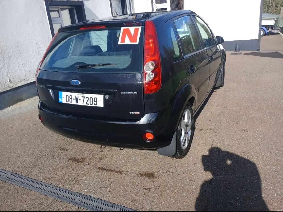 Ford Fiesta - Image 4