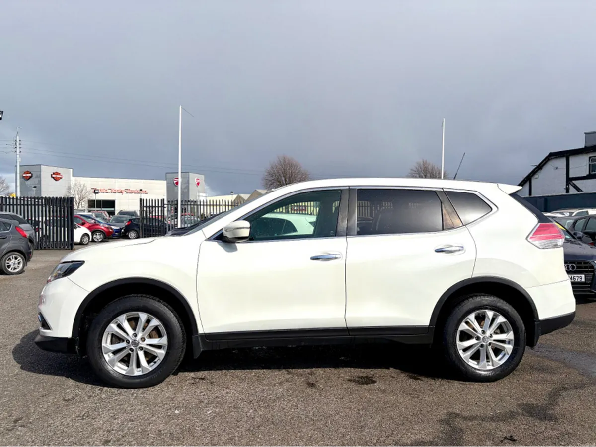 Nissan X-Trail 1.6 DCI ACENTA 7 SEATER - Image 3