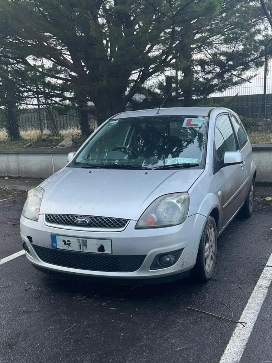 Ford Fiesta 2008 - Image 2