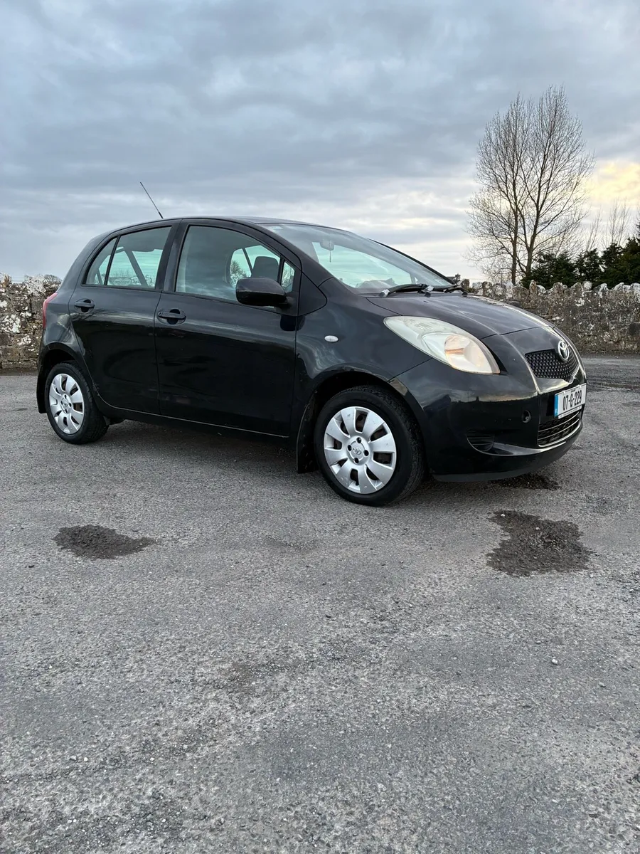 Toyota YARIS - Image 3