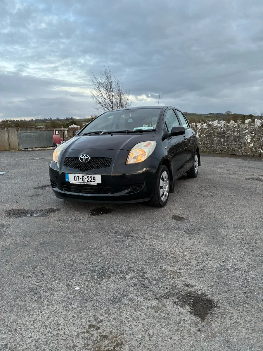 Toyota YARIS - Image 4