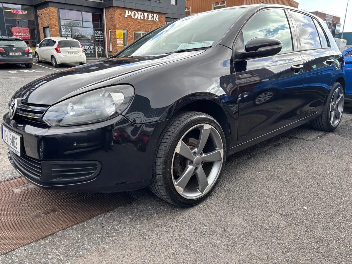 2010 Volkswagen Golf 1.6 TDI 105 BHP BLUEMOTION - Image 4