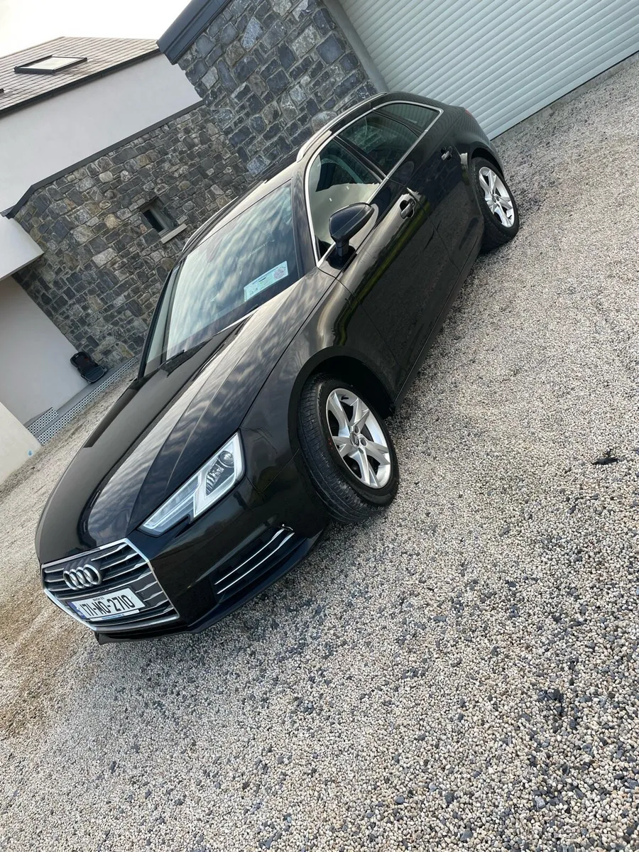 Automatic Audi A4 Avant TDI SE Ultra - Image 3